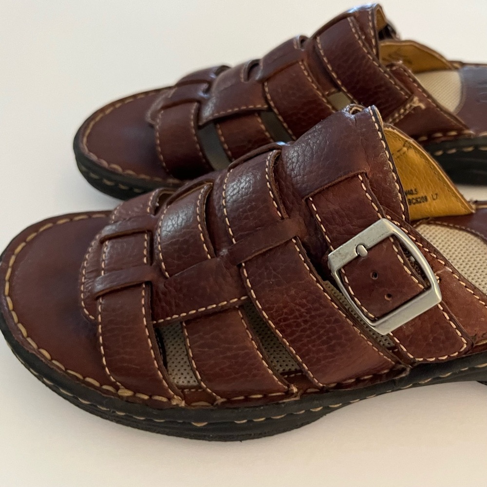 boc Born Womens Fisherman sandals slides size 9 EUC
